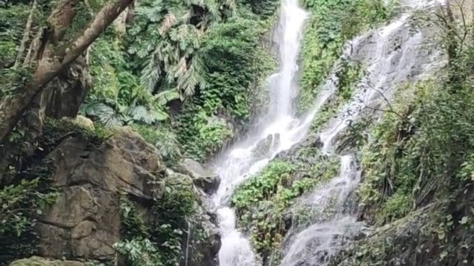 akashi ganga waterfall in Karbi Anglong near Dokmoka