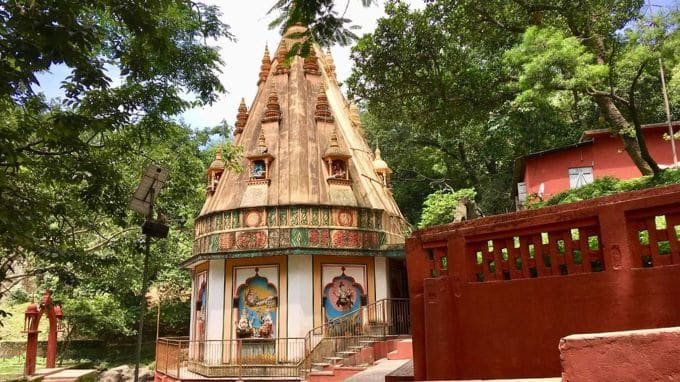 basistha temple guwahati
